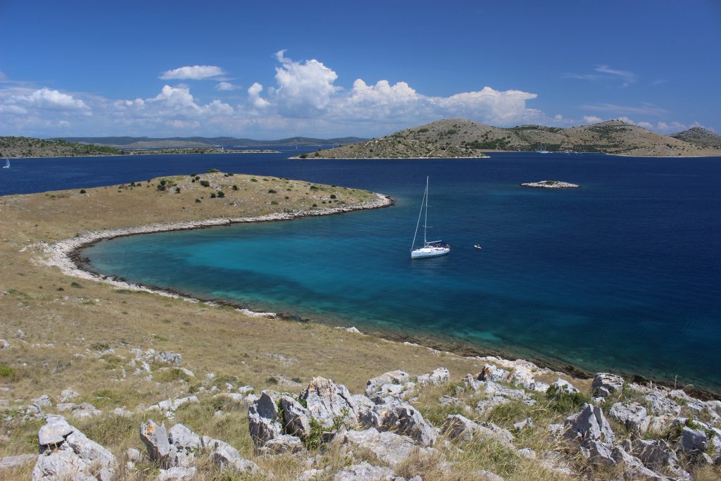 Otok Gornja Aba – zátoka