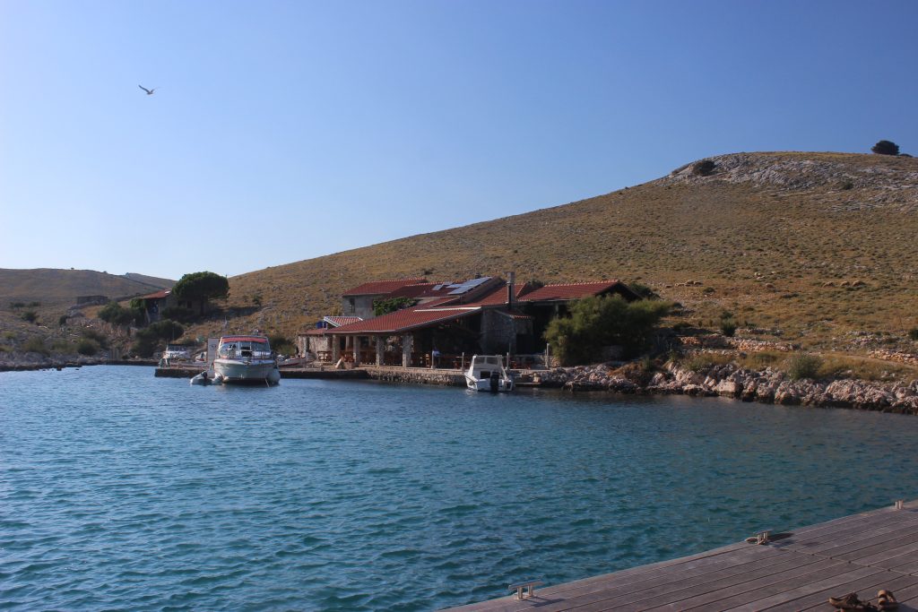 Gujak (molo, restaurace)